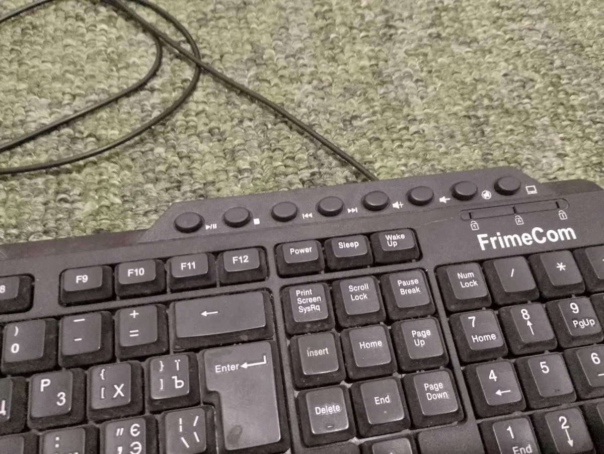 Клавіатура для пк мультимедійна